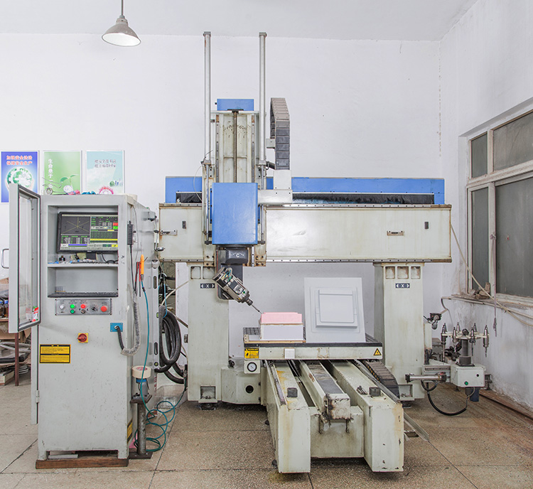 生產(chǎn)設(shè)備